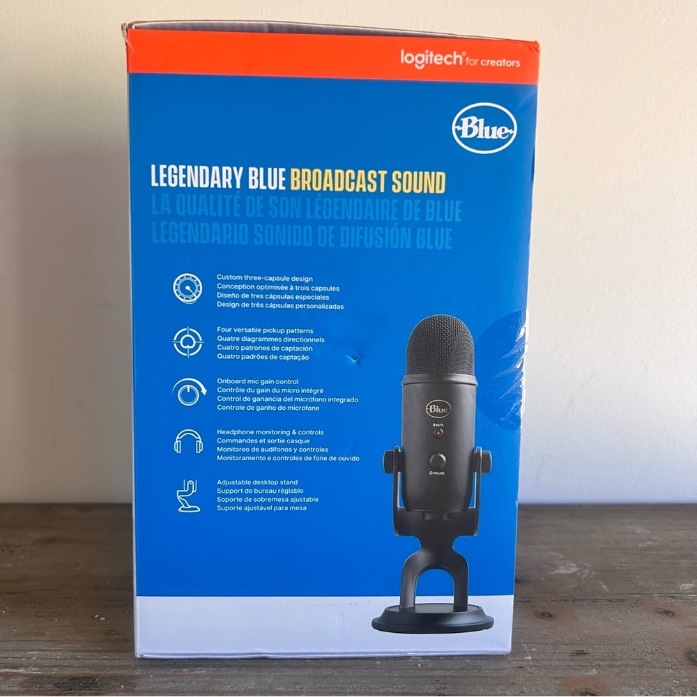 logitech YETI Multi Pattern USB Microphone Blue VO!CE - Picture 3 of 8